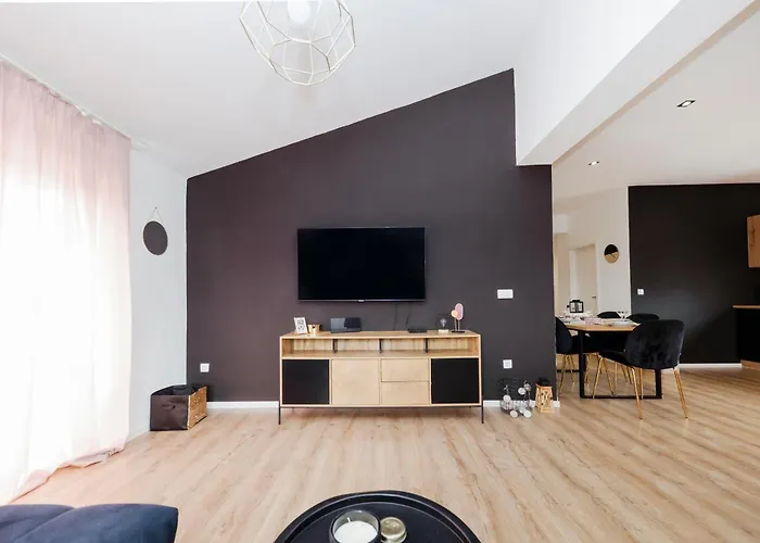 Fancy Apartment In Peaceful Area - Zadar